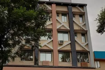 Hotel Sham Palace By Oyo Rooms