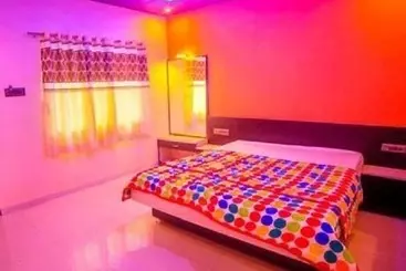 Hotel Peacock's Crest Resort