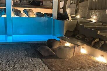 هتل Sandaya Luxury Suites