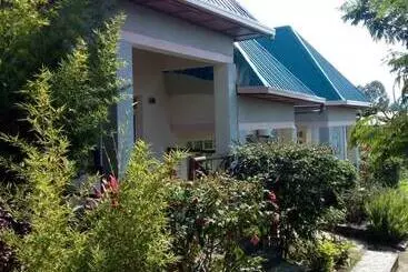 Bed and Breakfast East Africa Amazon Guest House