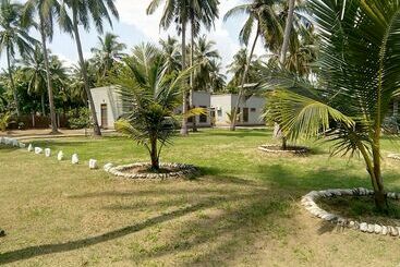 Hotel Aqua Front Yala Resort