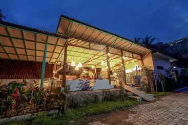 ホテル Makarma Resort Lombok