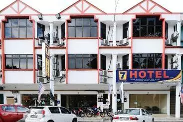 Hotel Seven Days