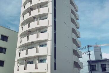 Turista apartmanok Y‘ Rise To Hotel Itoman