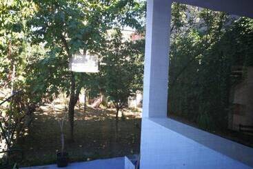 ベッドアンドブレックファースト La Masion Paul