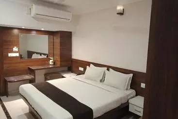 Hotel Paras, Jabalpur