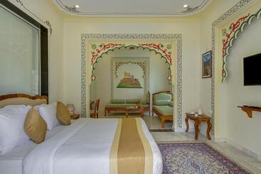 The Everest Hill Resort