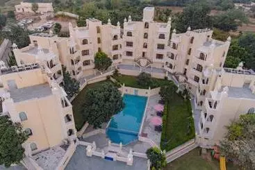 The Everest Hill Resort