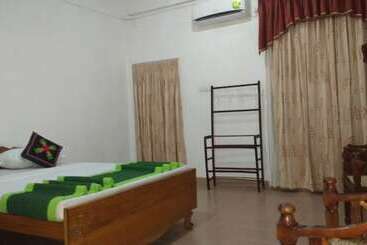 Ostello Serendib Garden Resort