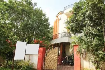 Hotel Hallmark Begumpet By Oyo Rooms