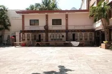 Hotel The Palacio De Laoag