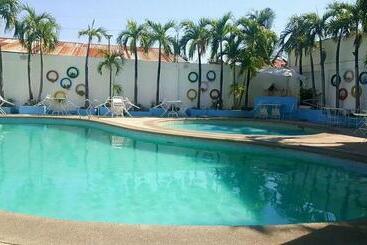 Hotel The Palacio De Laoag