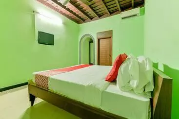 Hotel Rithu Beach Villa