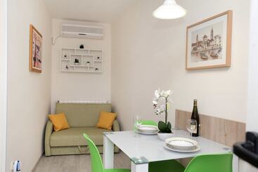 Vakantie-appartementen Apartments Viki