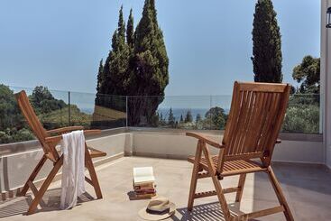 آپارتمانهای توریستها Chris & Jo Villas