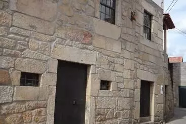 Majatalo Casa Do Abade   Solar De Goujoim