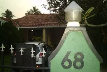 Mama S Villa By Taprobane Hostel