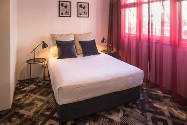 Hotel Astoria Space Pop Up