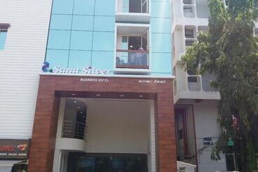 Hotell Sand Silver Business