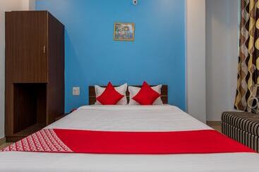 فندق Capital O 15569  Manorama Palace