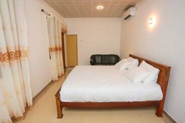 بنسيون Leisure Place