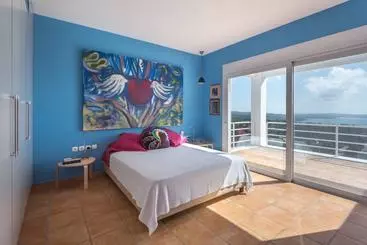 Apartamente turistice Jeannine's Villa