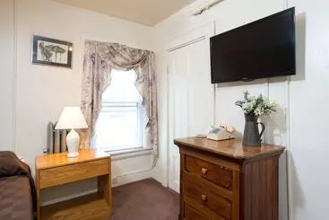 Otel The Farrington Inn