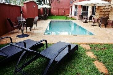 Aparthotel Suite Life Residences