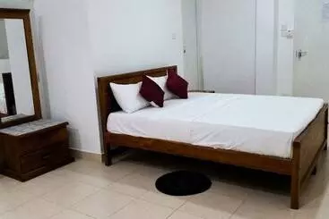 Bed and Breakfast Ocean Pebbles