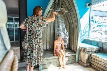 ホテル Europarcs Parc Du Soleil