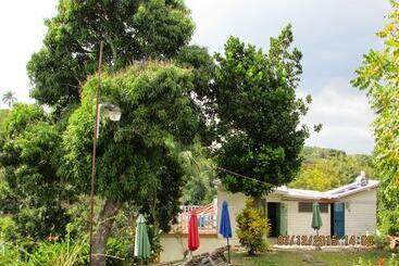 Kingsworth Bed And Breakfast