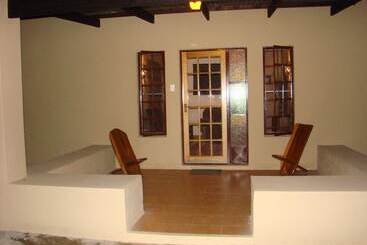 ホテル Muweti Bush Lodge