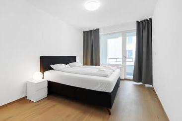 آپارتمان‌های توریست‌ها Krakovska Cr Apartments