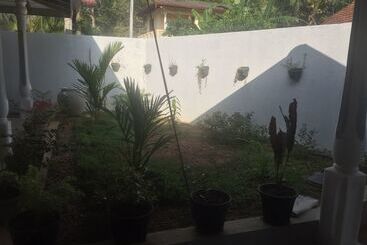 דירות לתיירים White Lotus Villa