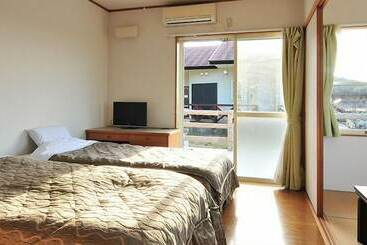 קוטג'' Shiki No Sato Yuraku