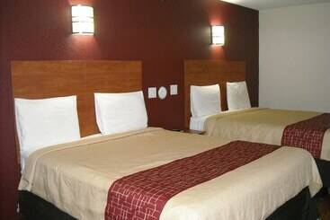 فندق Bastrop Inn