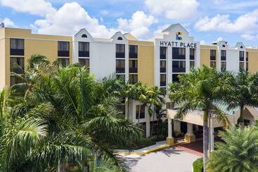 فندق Hyatt Place Fort Lauderdale Cruise Port & Convention Center