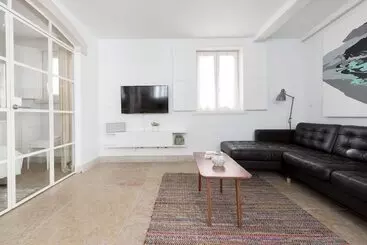 Almamater Lisbon Apartments