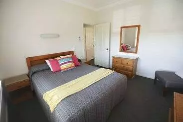 ツーリストアパートメント Country Apartments