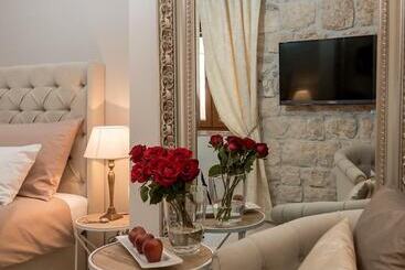 Hotel Jupiter Lux Rooms