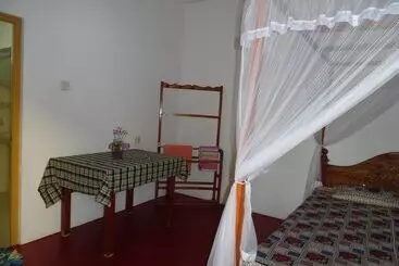 Bed and Breakfast Allan Guest House