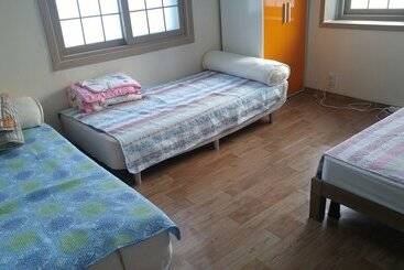 Masan   Guest House Rhizome   Hostel