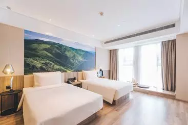 Atour Hotel Changzhou Dinosaur Park