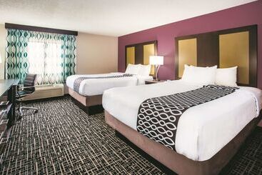 Hotel La Quinta By Wyndham Cincinnati Ne   Mason