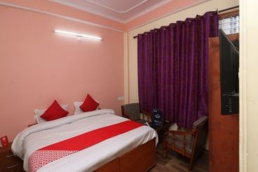 ツーリストアパートメント Oyo Home 13421 Cozy Hill View 2bhk