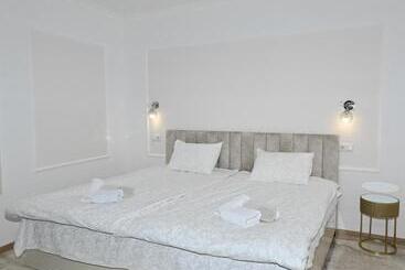 هتل آپارتمان Jerusalem Hotel Kutaisi