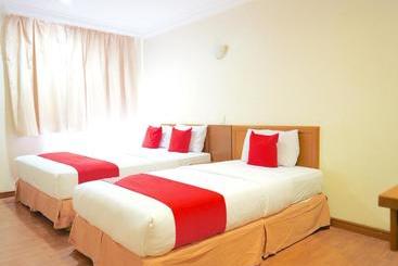 Hotel Oyo 44051 Sunlight Inn