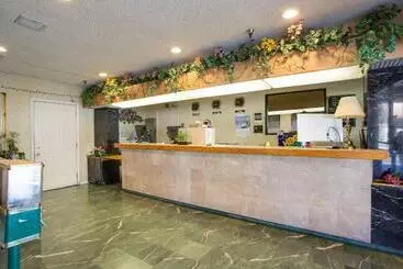 Отель Best Whittier Inn