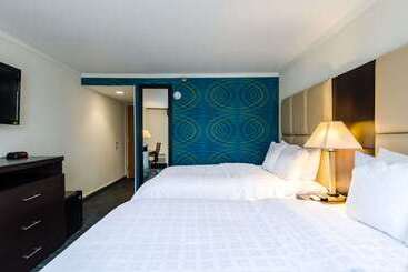 فندق Clarion  And Aqua Lagoon Waterpark