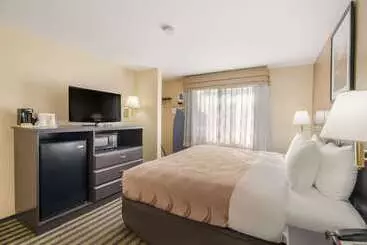 فندق Quality Inn